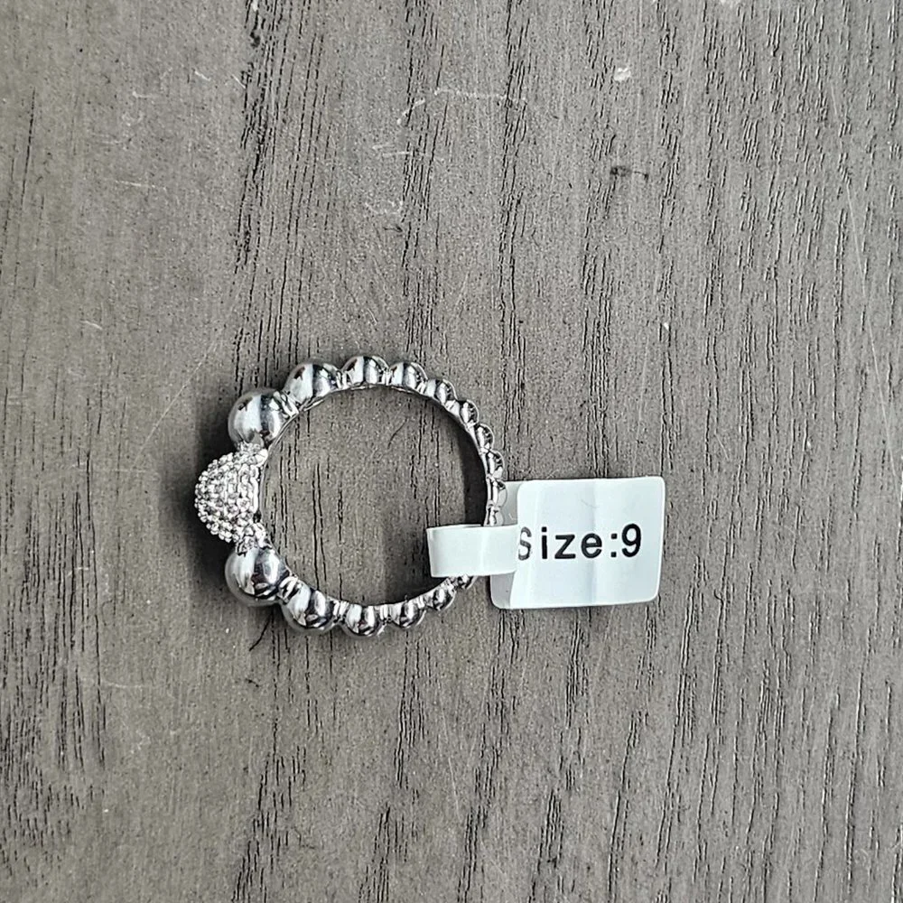 Peplum Ring Size 9